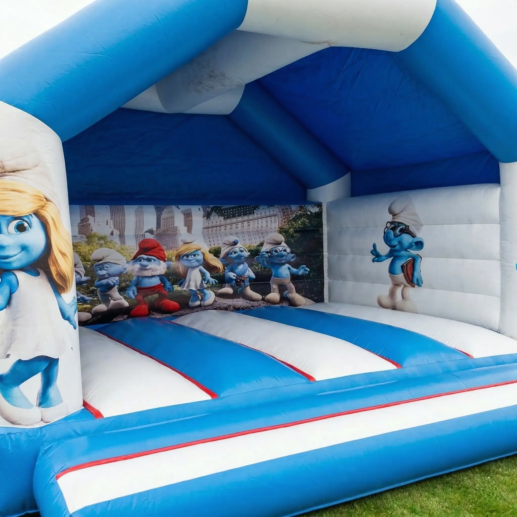 Šmoula – nafukovací skákací hrad k pronájmu ve Zlínském kraji